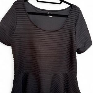 Lane Bryant Women's Black Peplum Striped Blouse Top - EUC